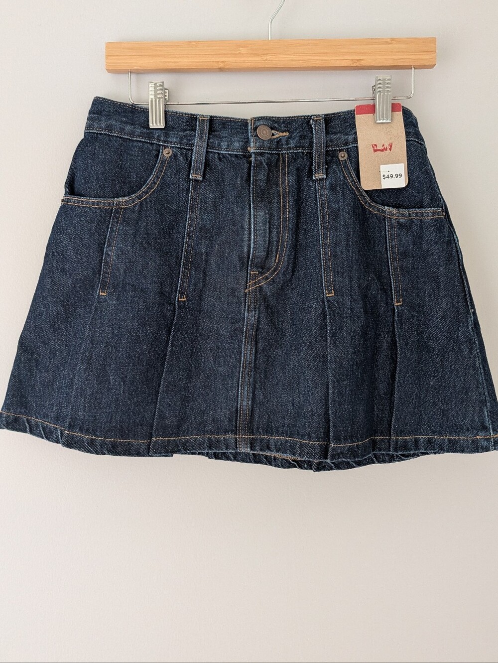 NWT Levi's Denim Mini Skirt 27 Dark Wash Pleated A-Line High Rise